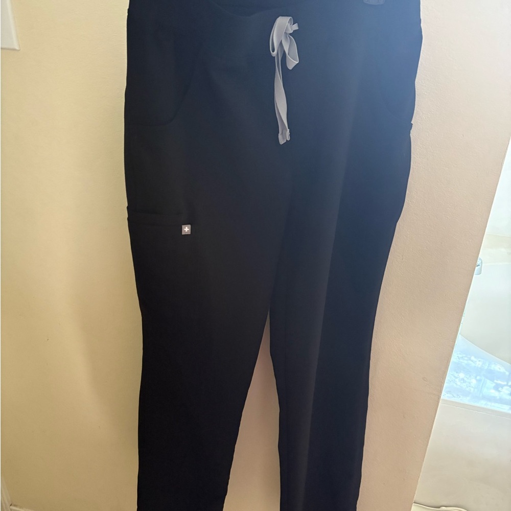 Figs Women's Black Joggers with Gray Drawstring